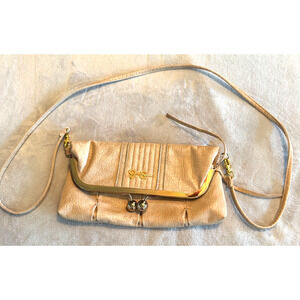 Jessica Simpson Crossbody Bag Purse foldover kisslock Beige croc embossed